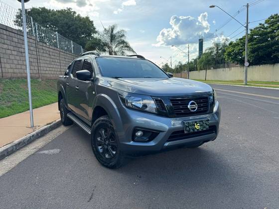 NISSAN FRONTIER 2.3 16V TURBO DIESEL LE CD 4X4 AUTOMÁTICO